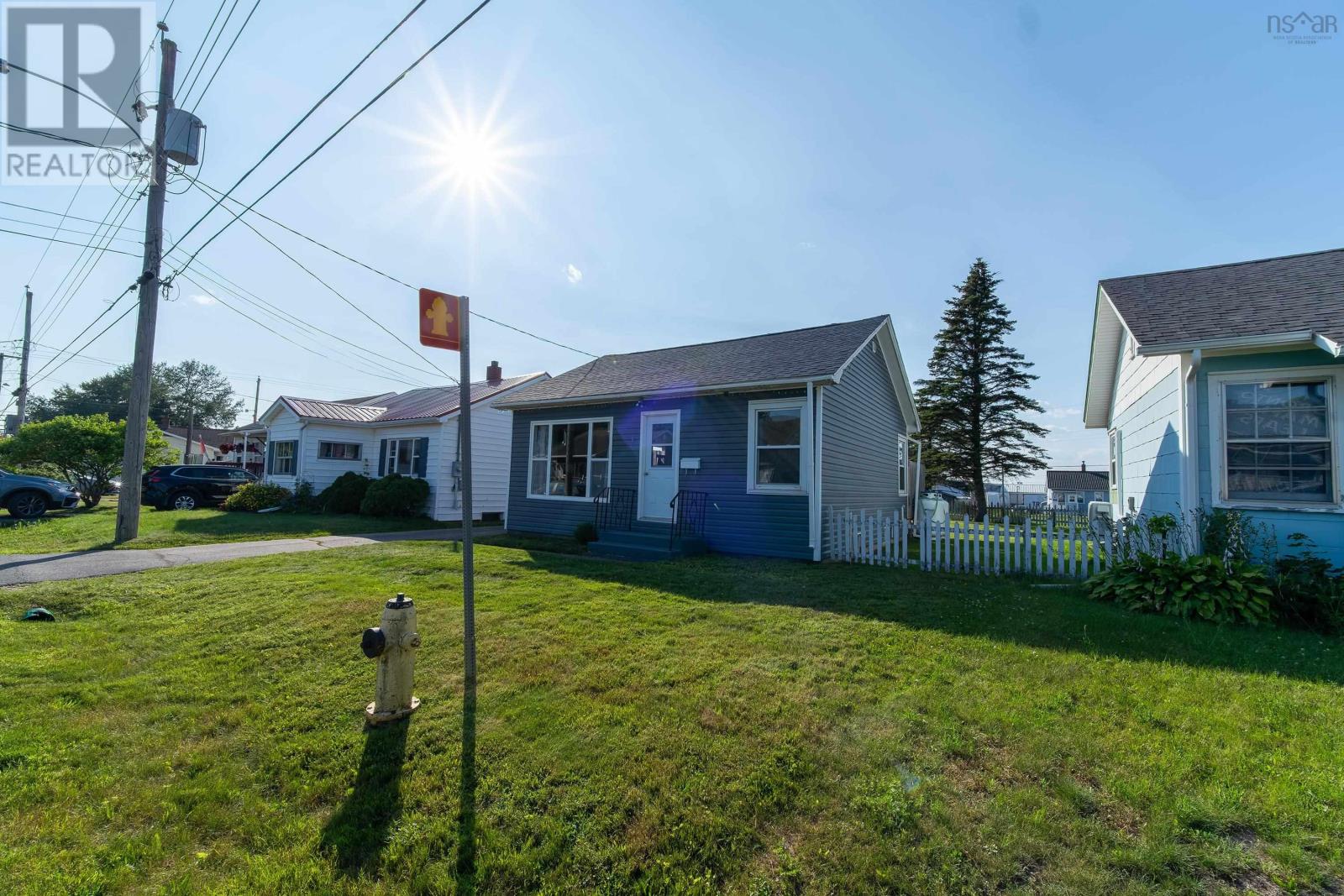 5 Edgewood Avenue - 2