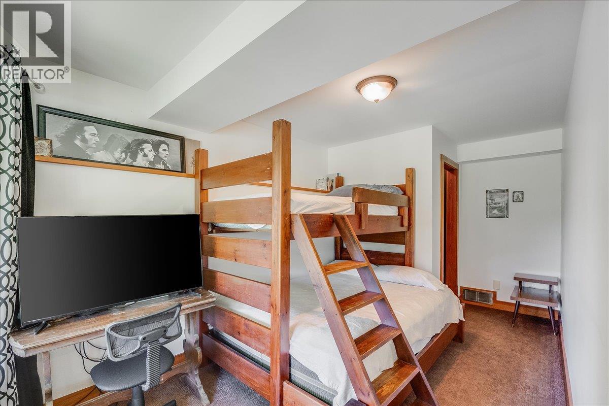 3802 AARON Road - 93