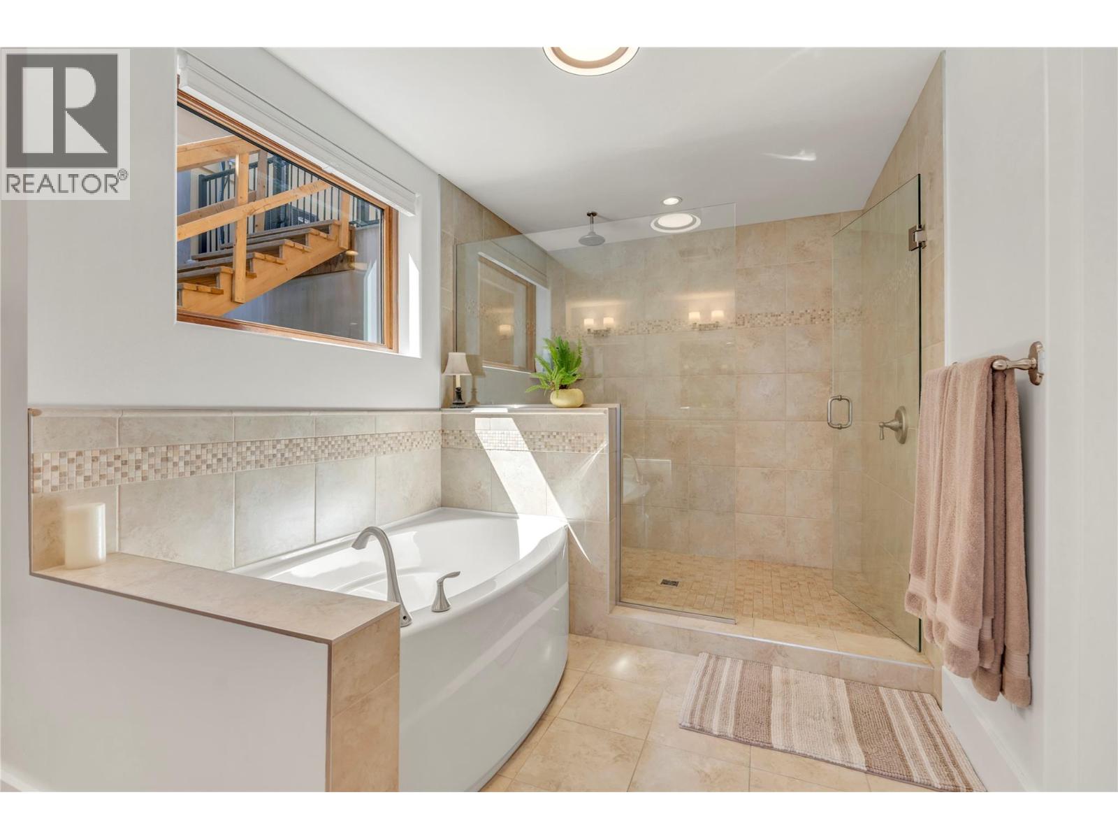 #205 14419 Downton Avenue - 46