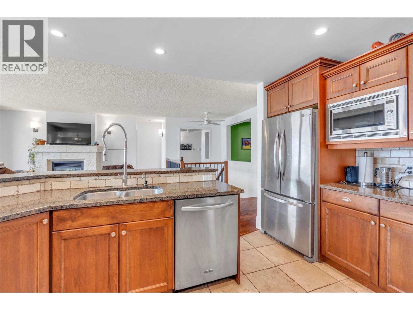 #205 14419 Downton Avenue - 27