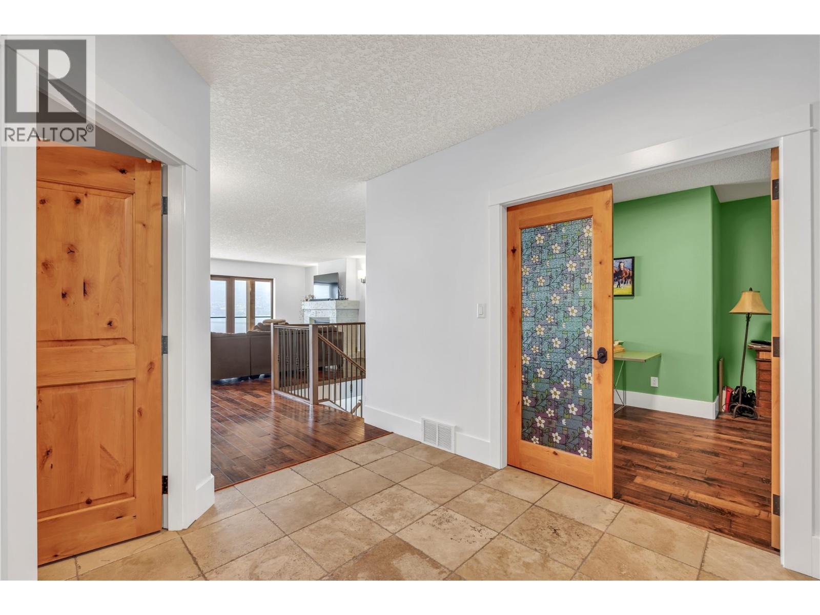#205 14419 Downton Avenue - 16