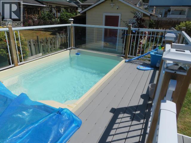 4678 ONTARIO AVE - 10