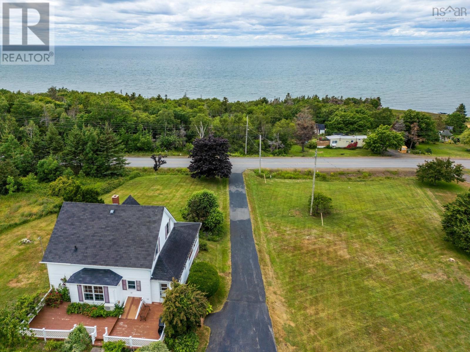 4834 Shore Road W - 7