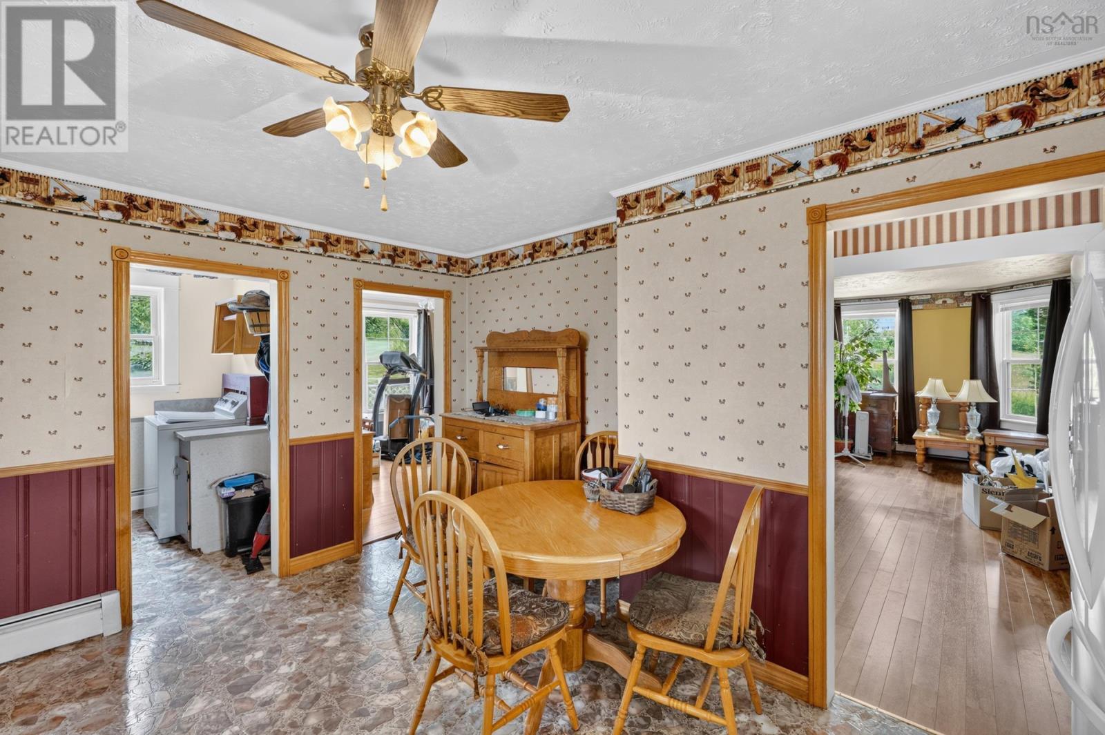 4834 Shore Road W - 23