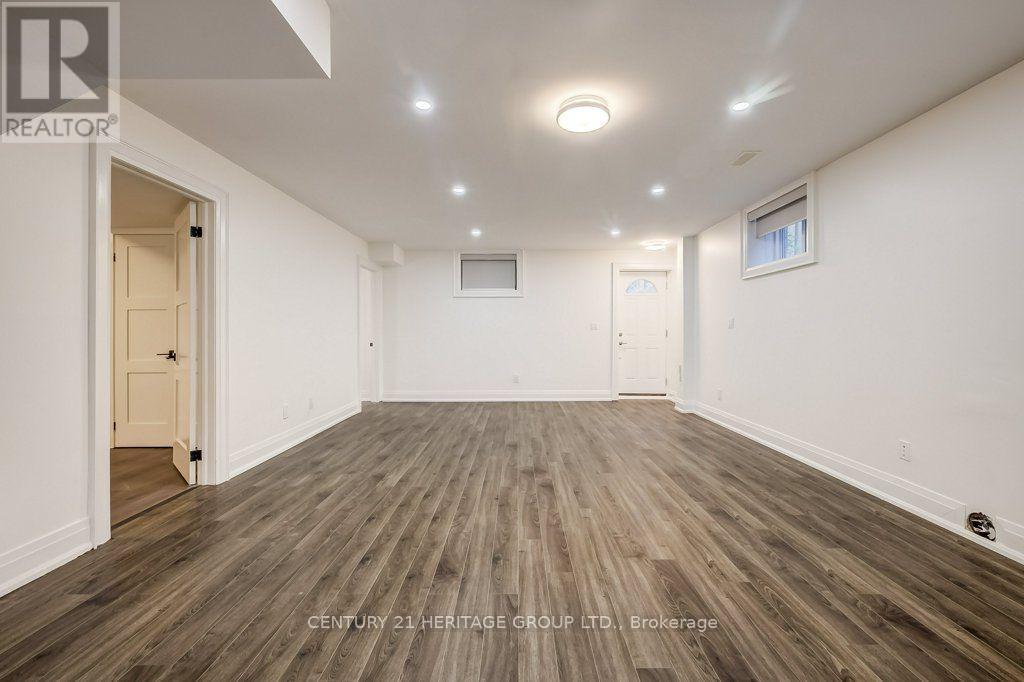 287 KENNEDY ROAD - Image 35