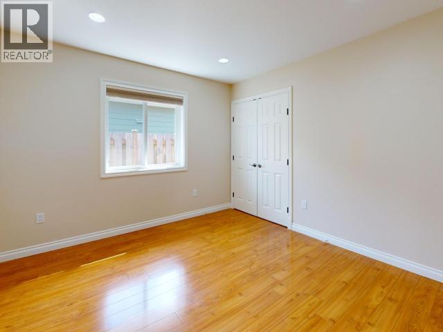 7358 GLACIER STREET, Powell River