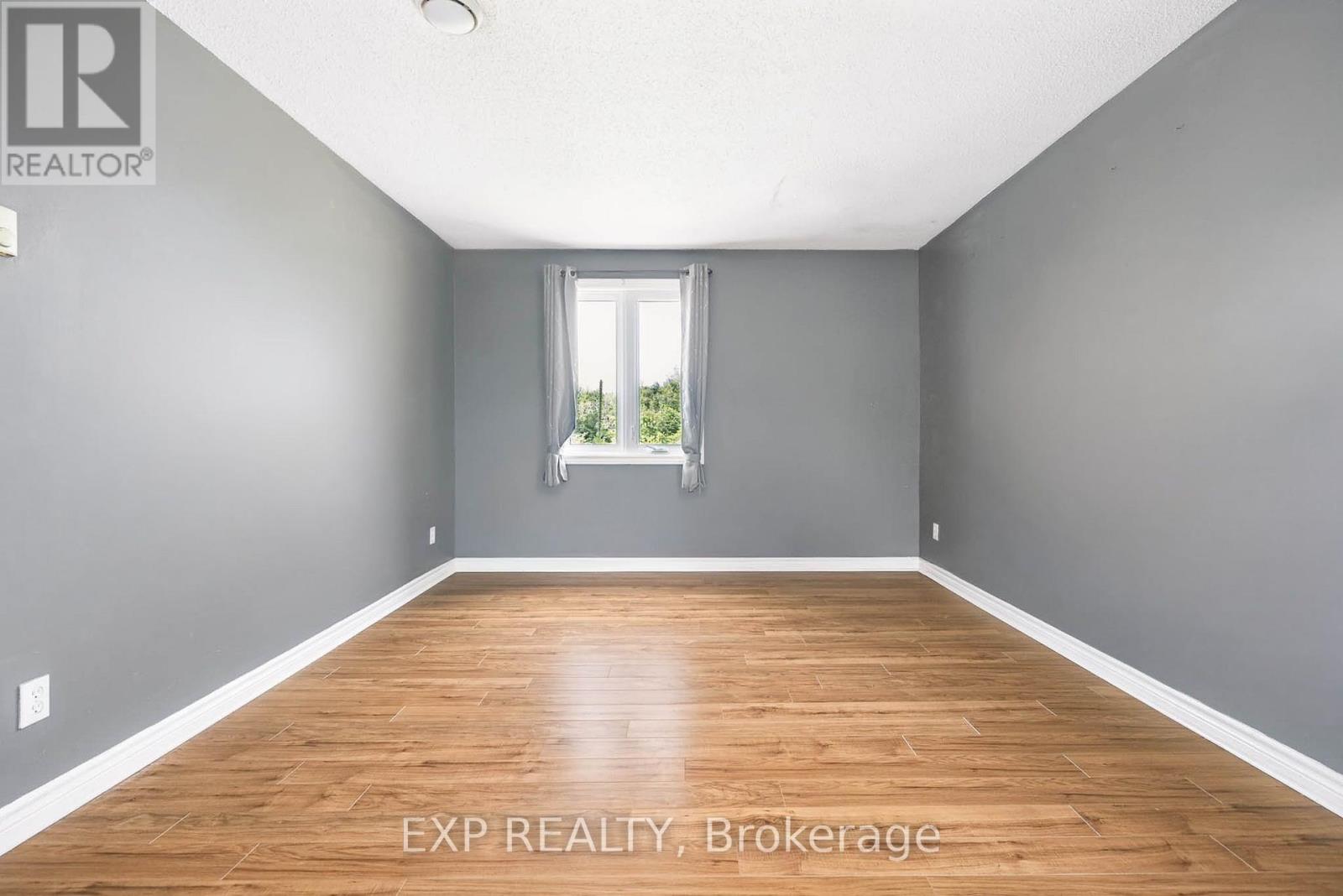 7389 BOUNDARY ROAD - 21