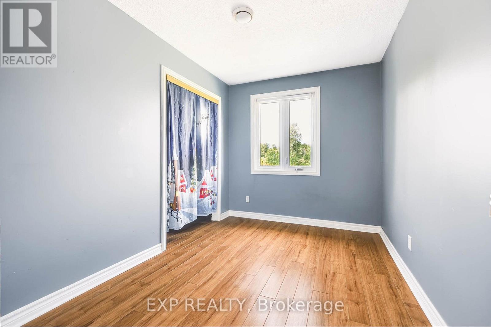 7389 BOUNDARY ROAD - 29