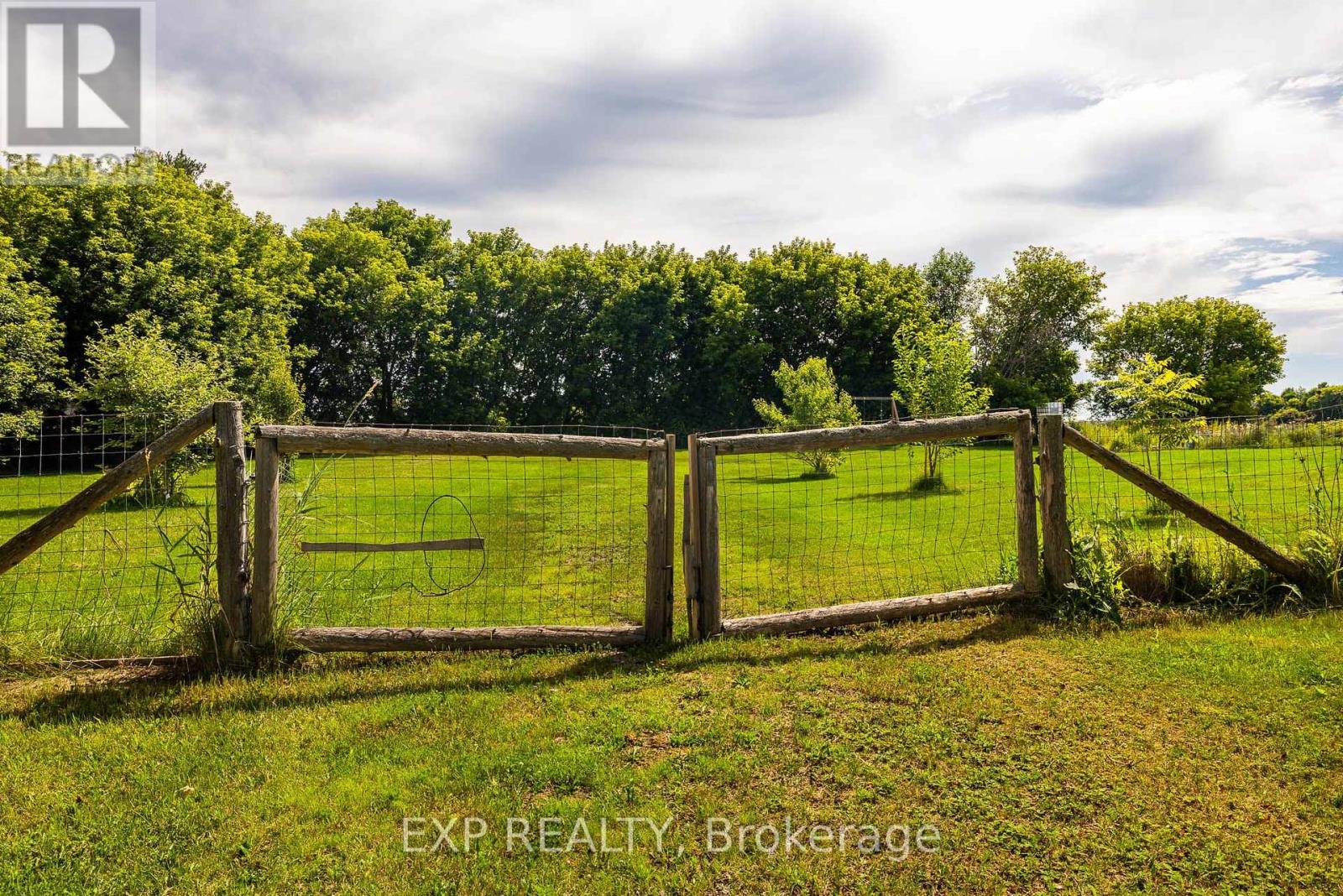 7389 BOUNDARY ROAD - 39