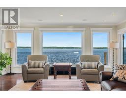 614 Lake Street, Mcnab/braeside, ON K7V3Z8 Photo 9