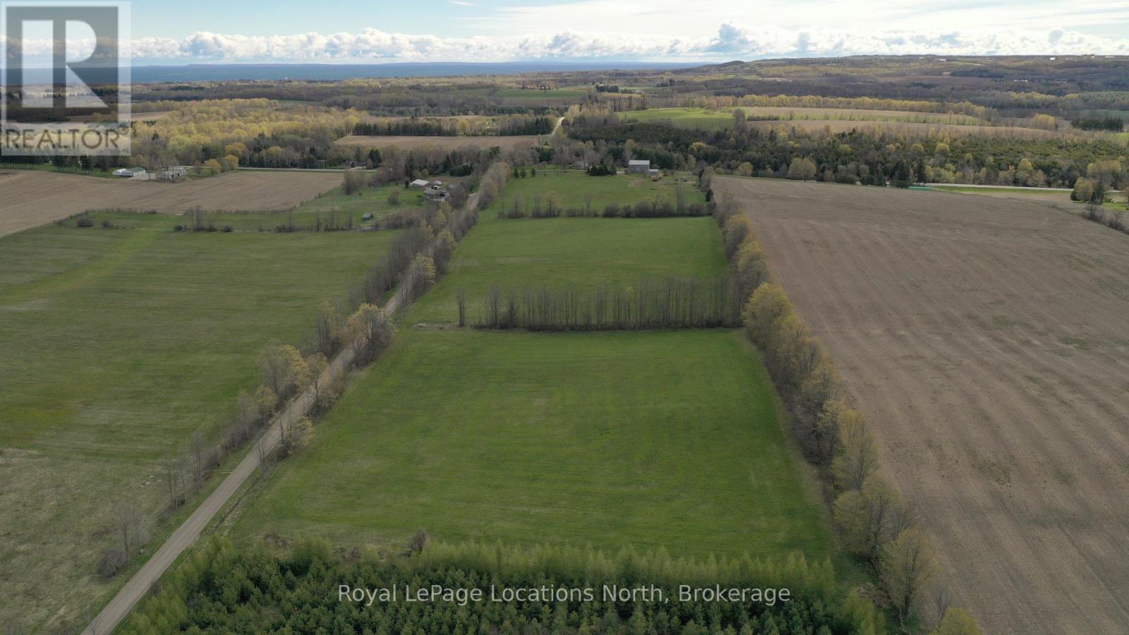 125552 13 SIDE ROAD - 45
