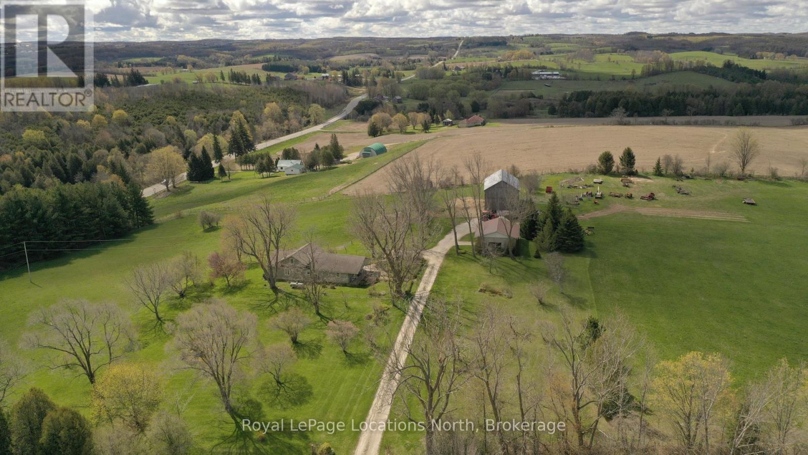 125552 13 SIDE ROAD - 48