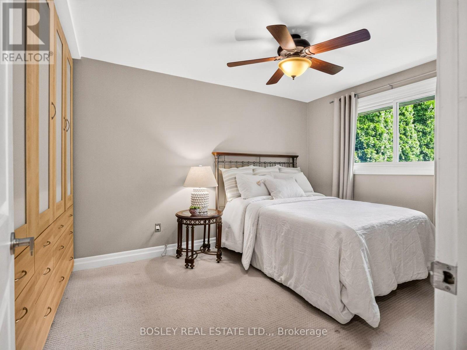 6 SAMUEL COURT - 16