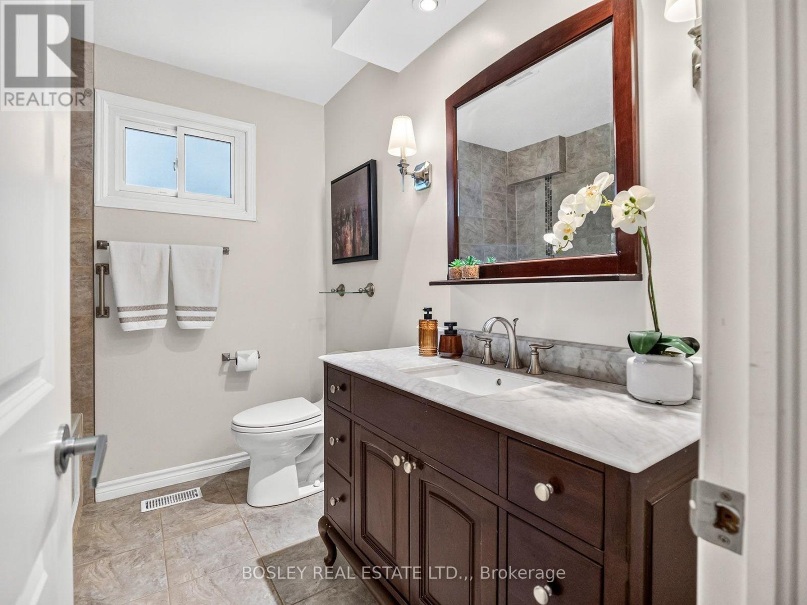 6 SAMUEL COURT - 18