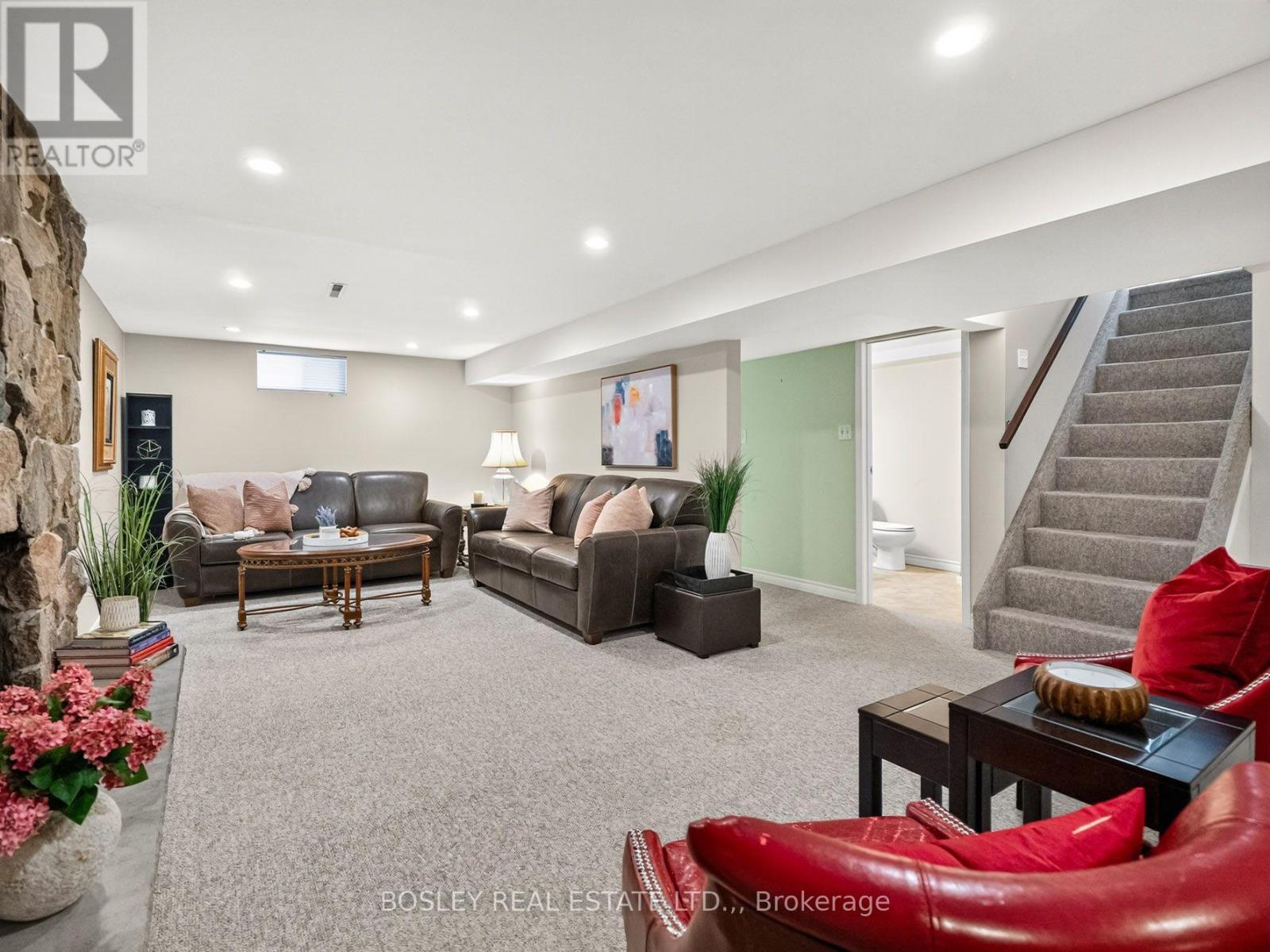 6 SAMUEL COURT - 27