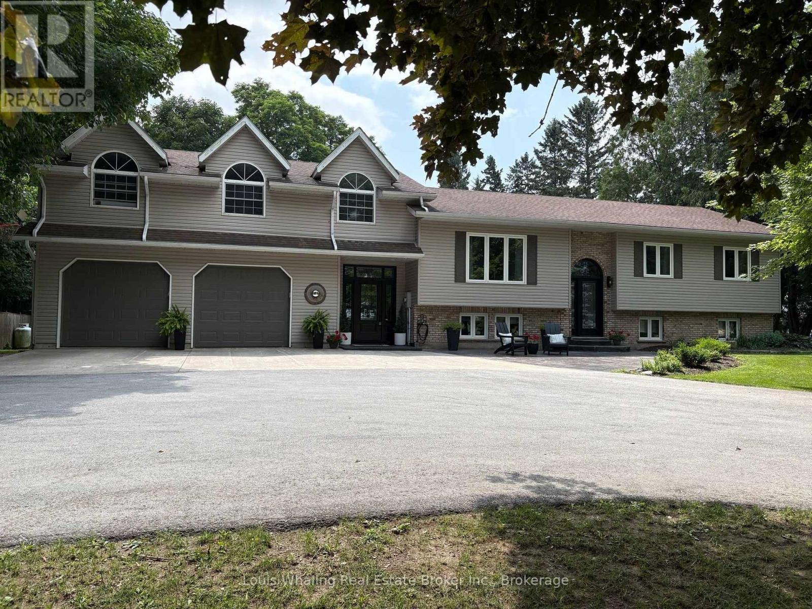 561022 BENTINCK-SULLIVAN TOWNLINE - 1