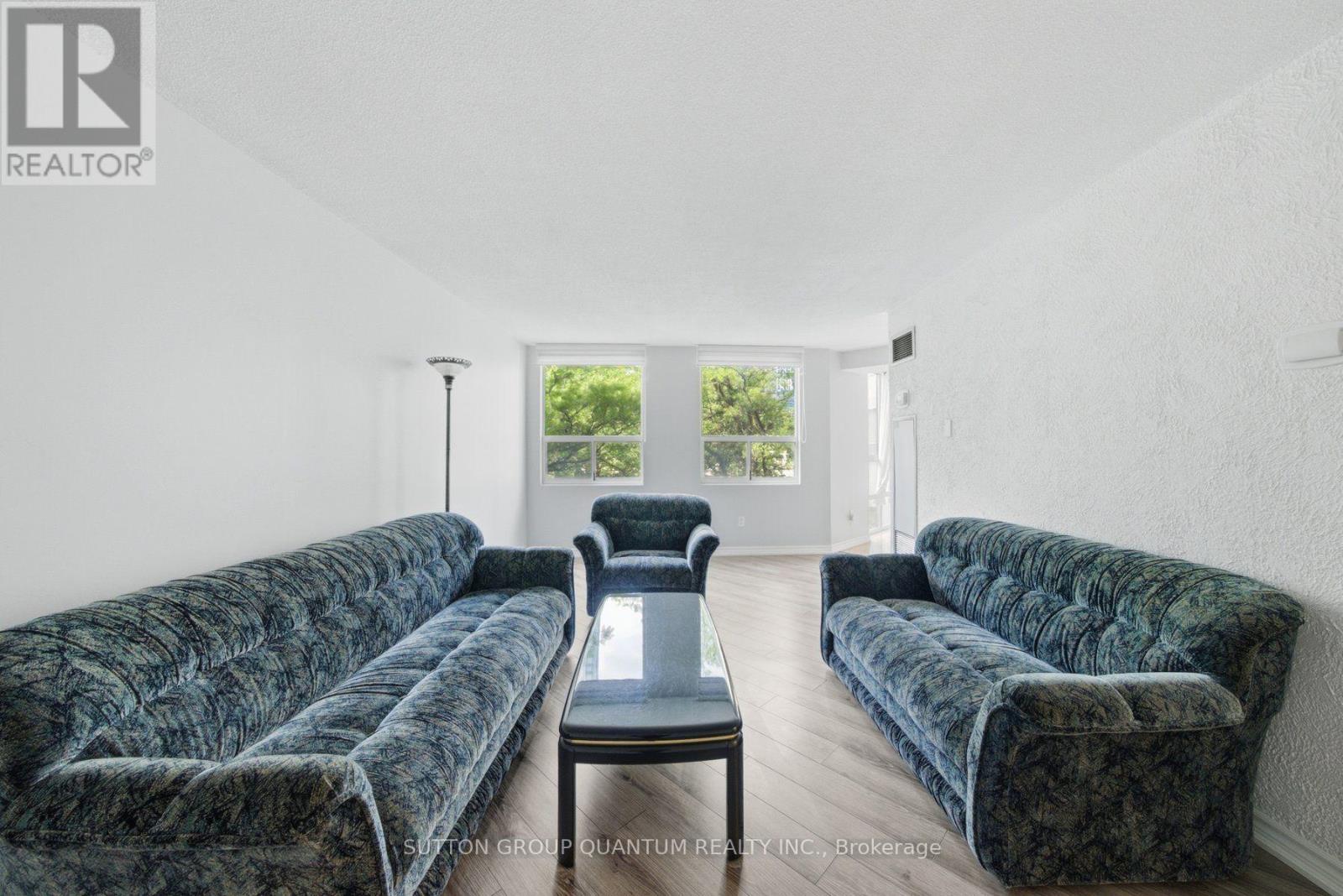 #304 3650 KANEFF CRESCENT - 15
