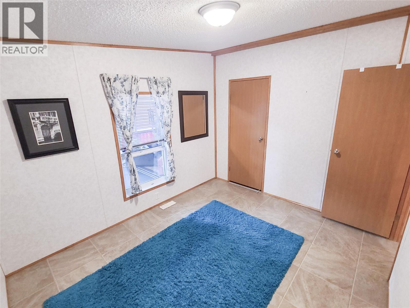 #24 5371 Princeton Avenue - 17
