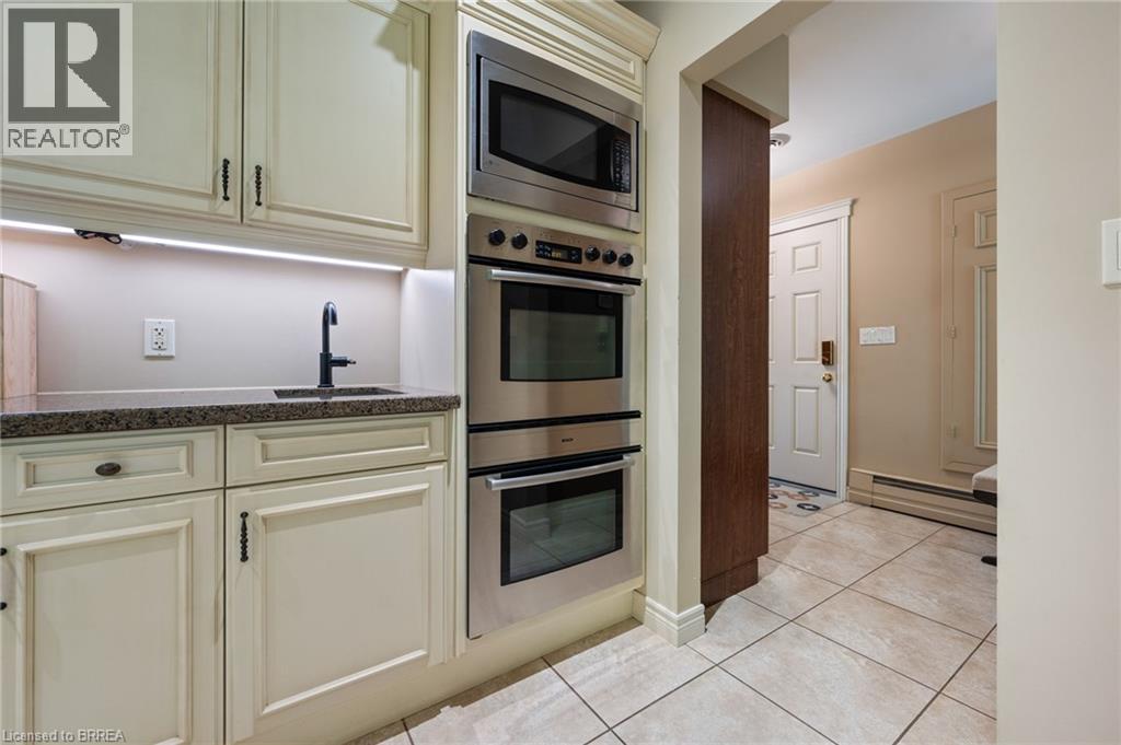 7 GAYWOOD Gardens - 16