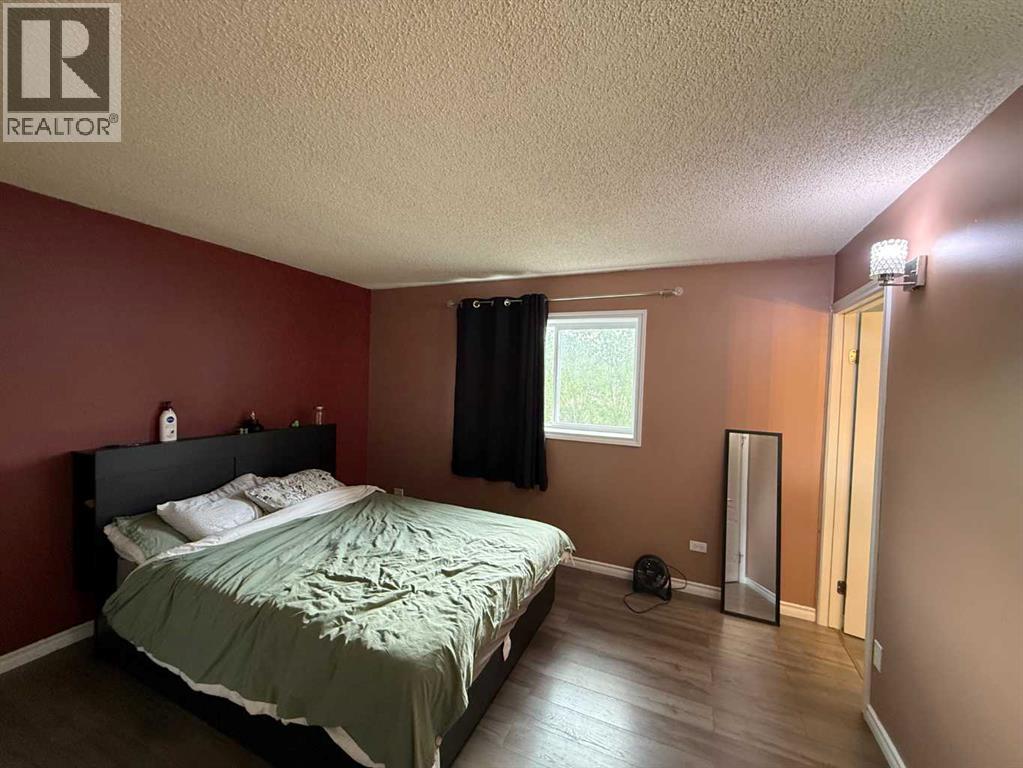 9913 72 Avenue - 13