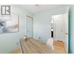 30 Rainbow Court, Welland, ON L3C6R4 Photo 16