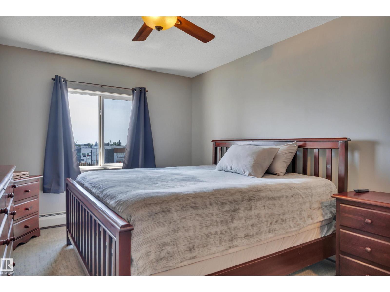#411 4415 48 ST - 20