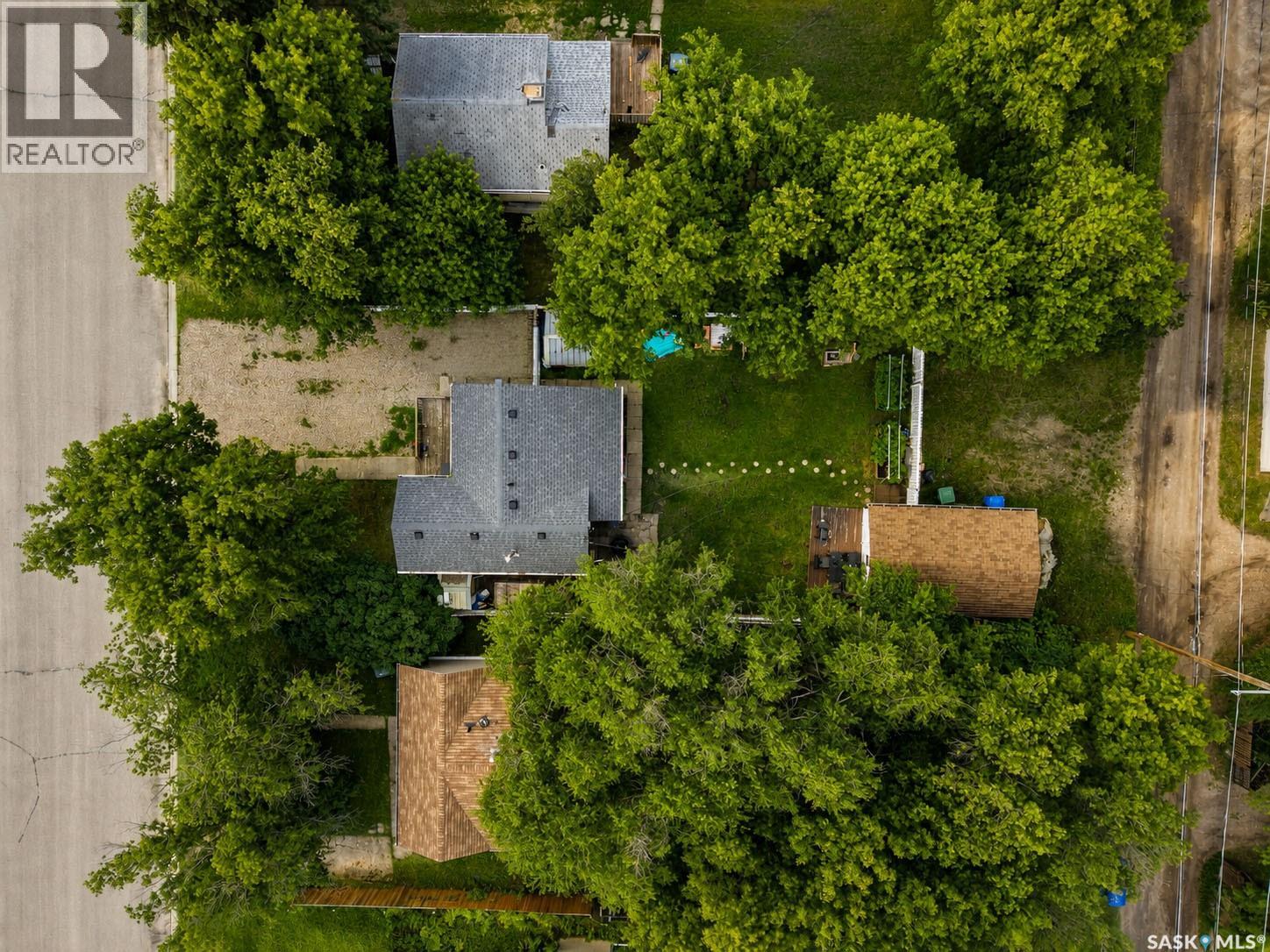 748 5th STREET E - 19