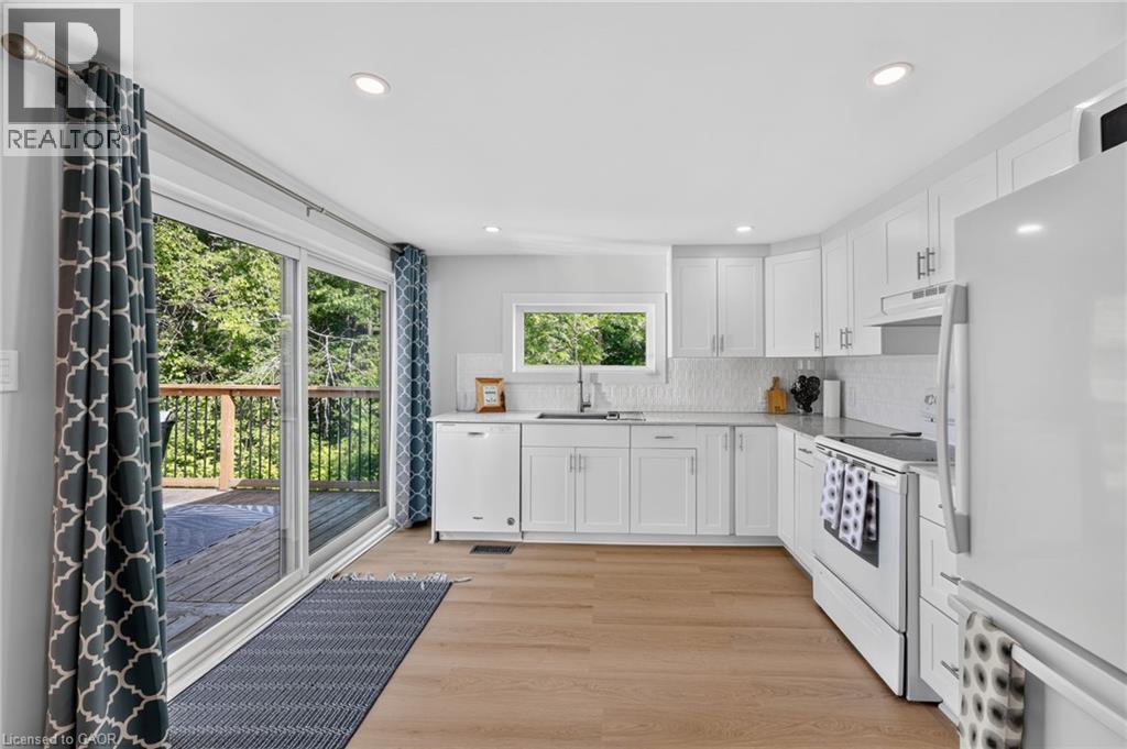 68 FOREST HARBOUR Parkway - Image 33
