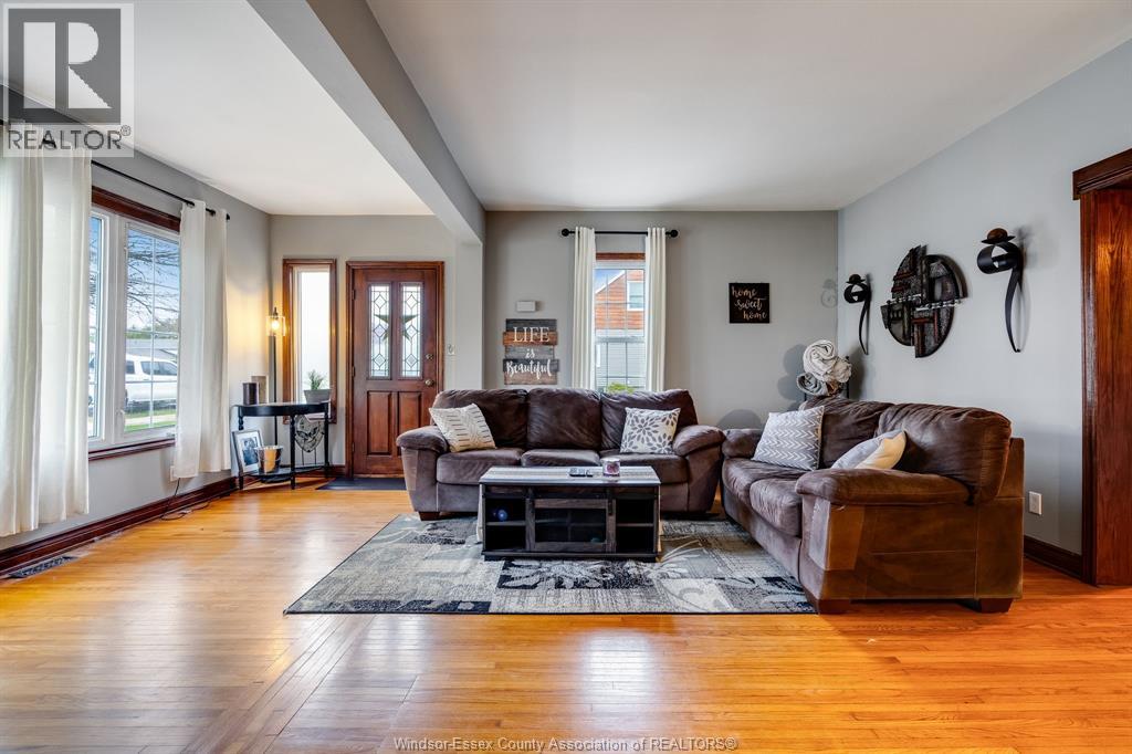 151 BELLE RIVER ROAD - 4