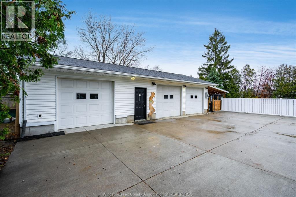 151 BELLE RIVER ROAD - 44
