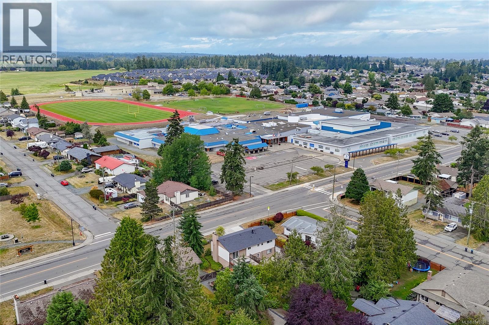 104 Pym St S, Parksville