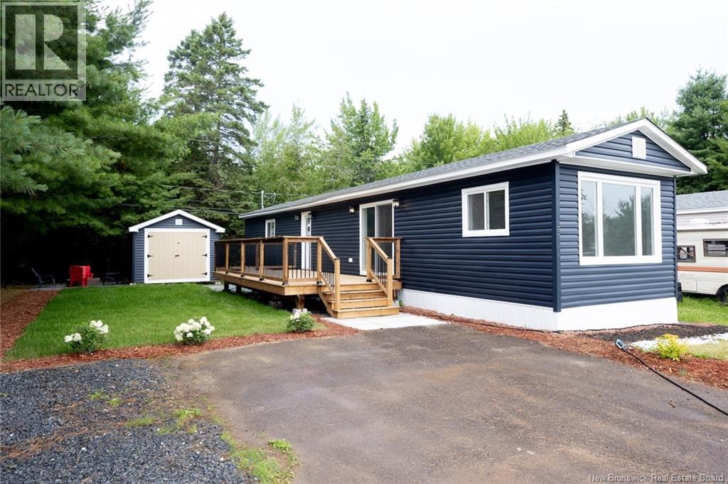 33 Northrup Crescent - 1