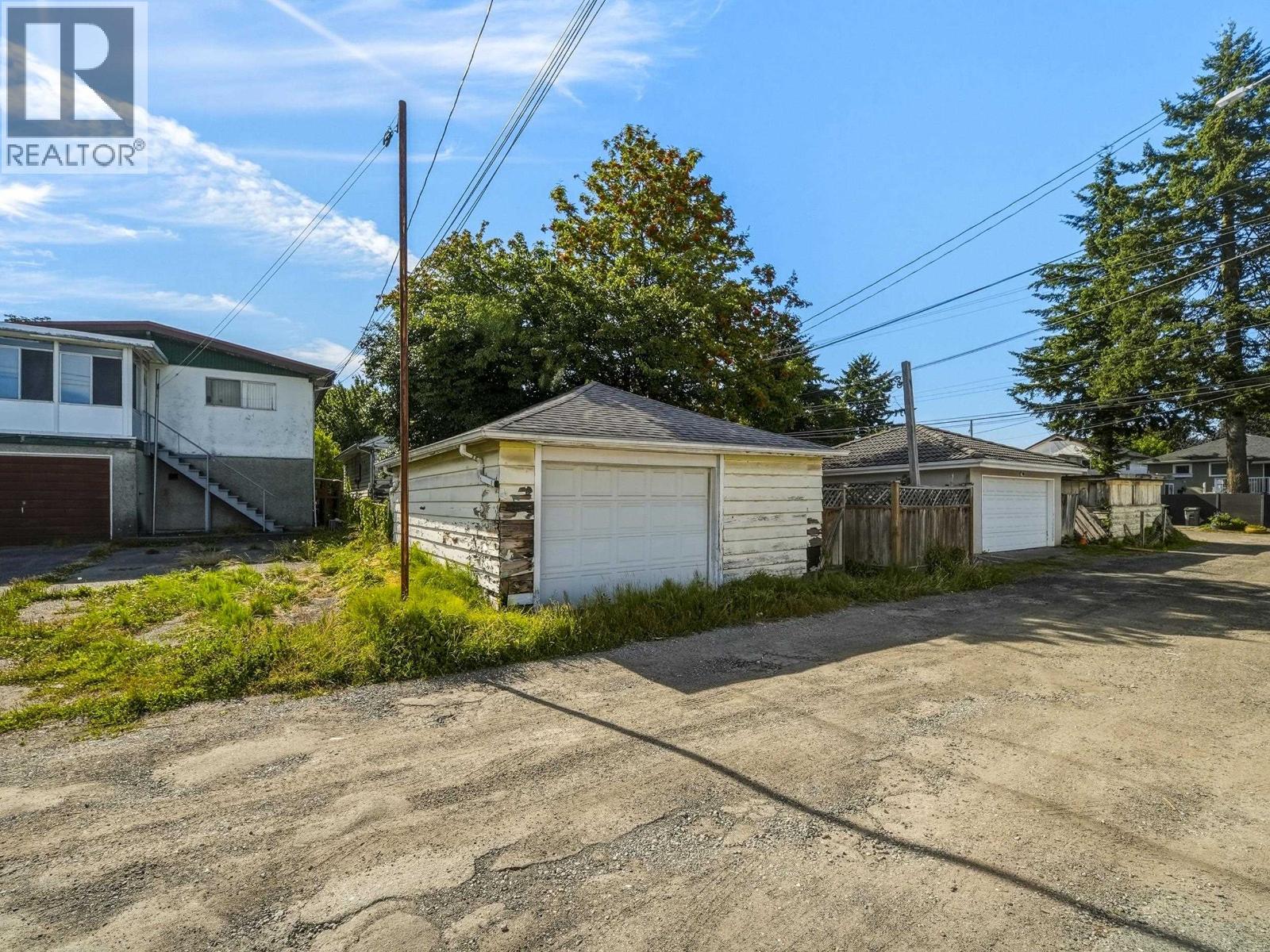 2 Bed, 1 Bath House for Sale in Vancouver – 4712 ARGYLE STREET, Vancouver – MLS# R3147838 - Image 12