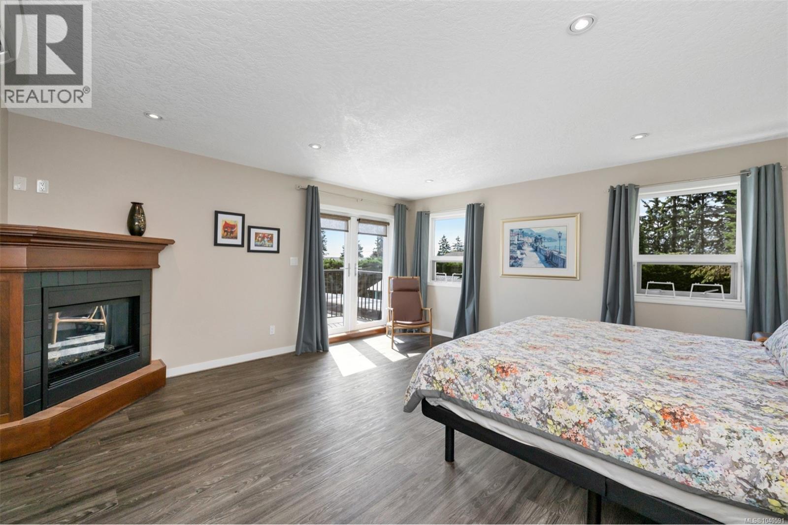 1432 Highland Pl - 10
