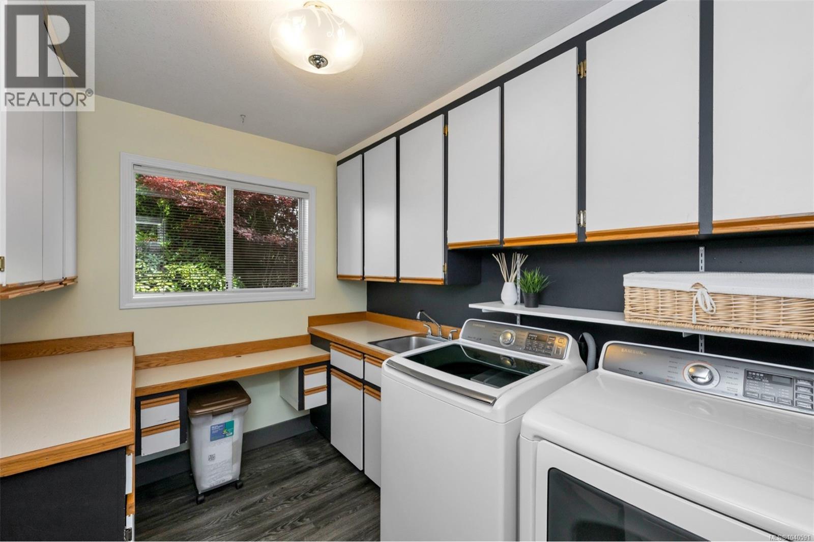 1432 Highland Pl - 34