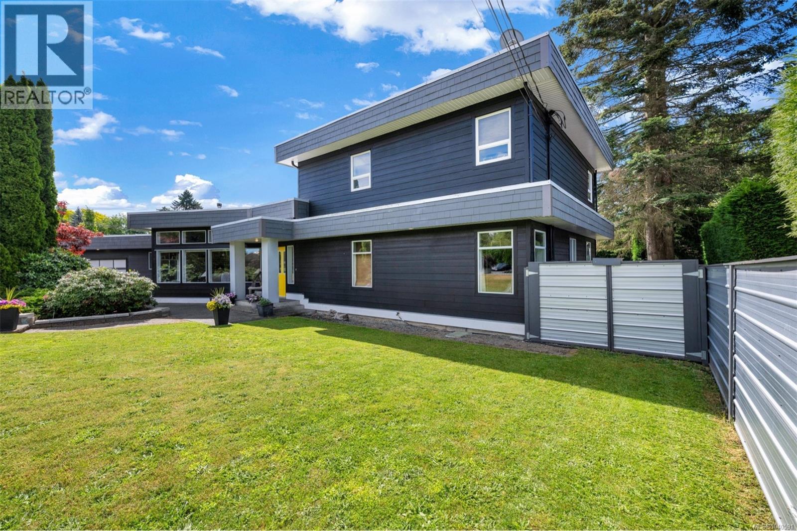 1432 Highland Pl - 86