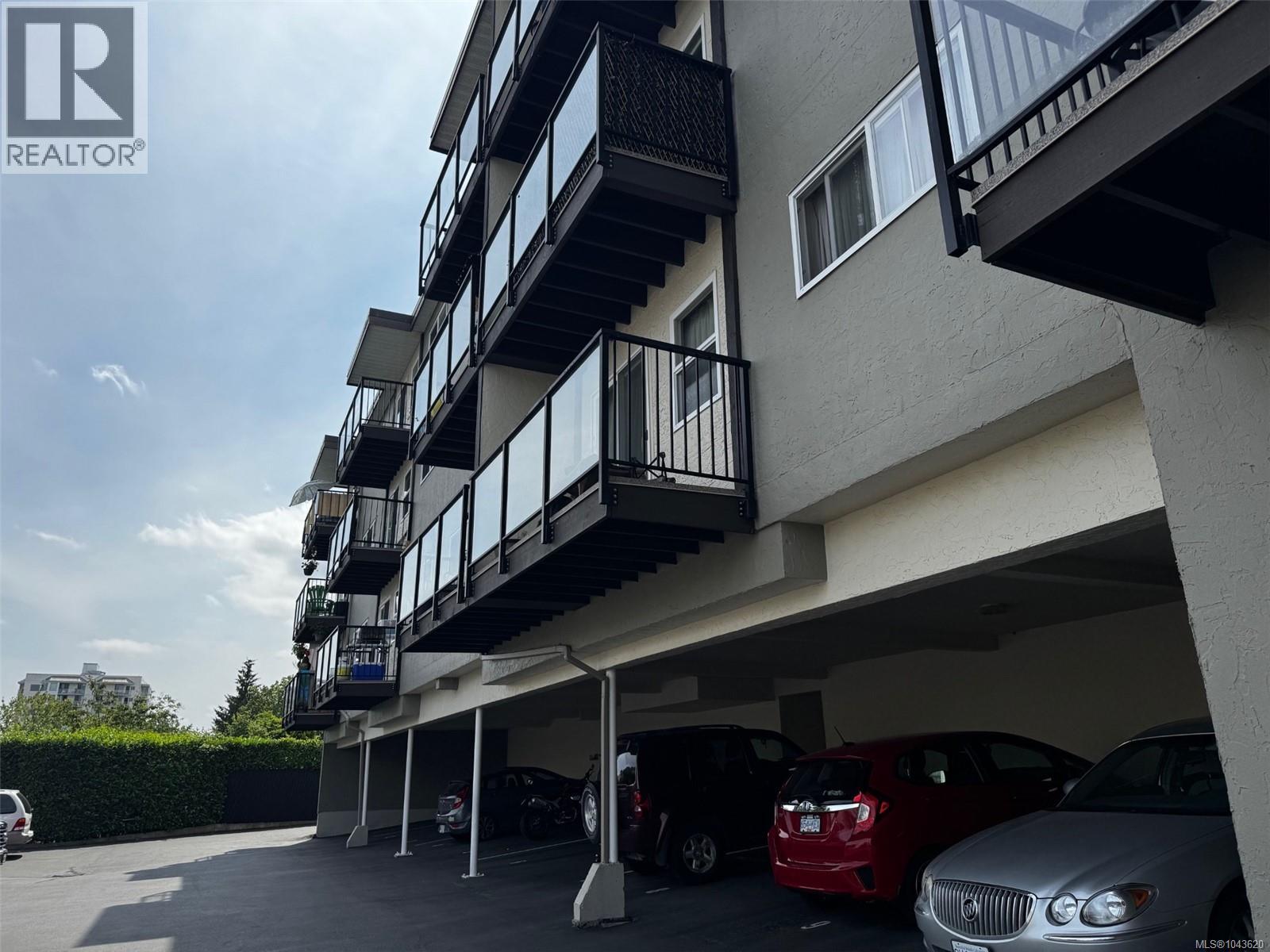 275 Cypress St - 9