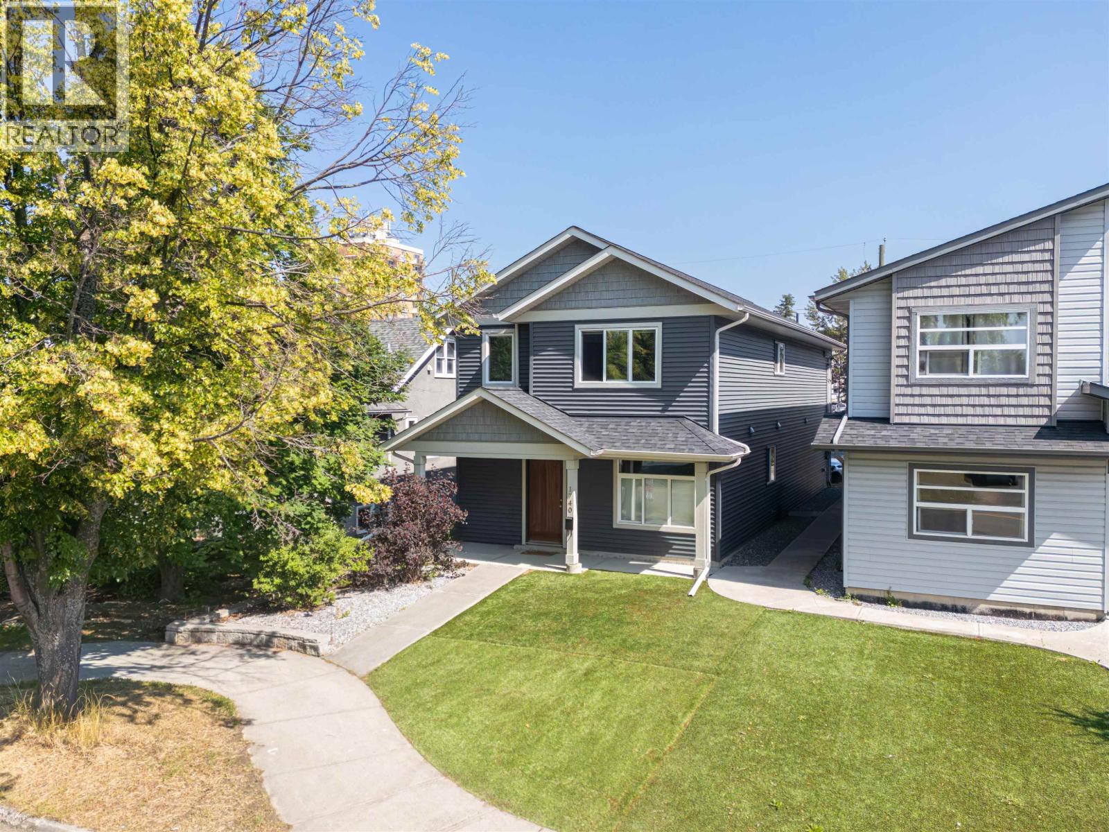 1740 5TH AVENUE - Image 33