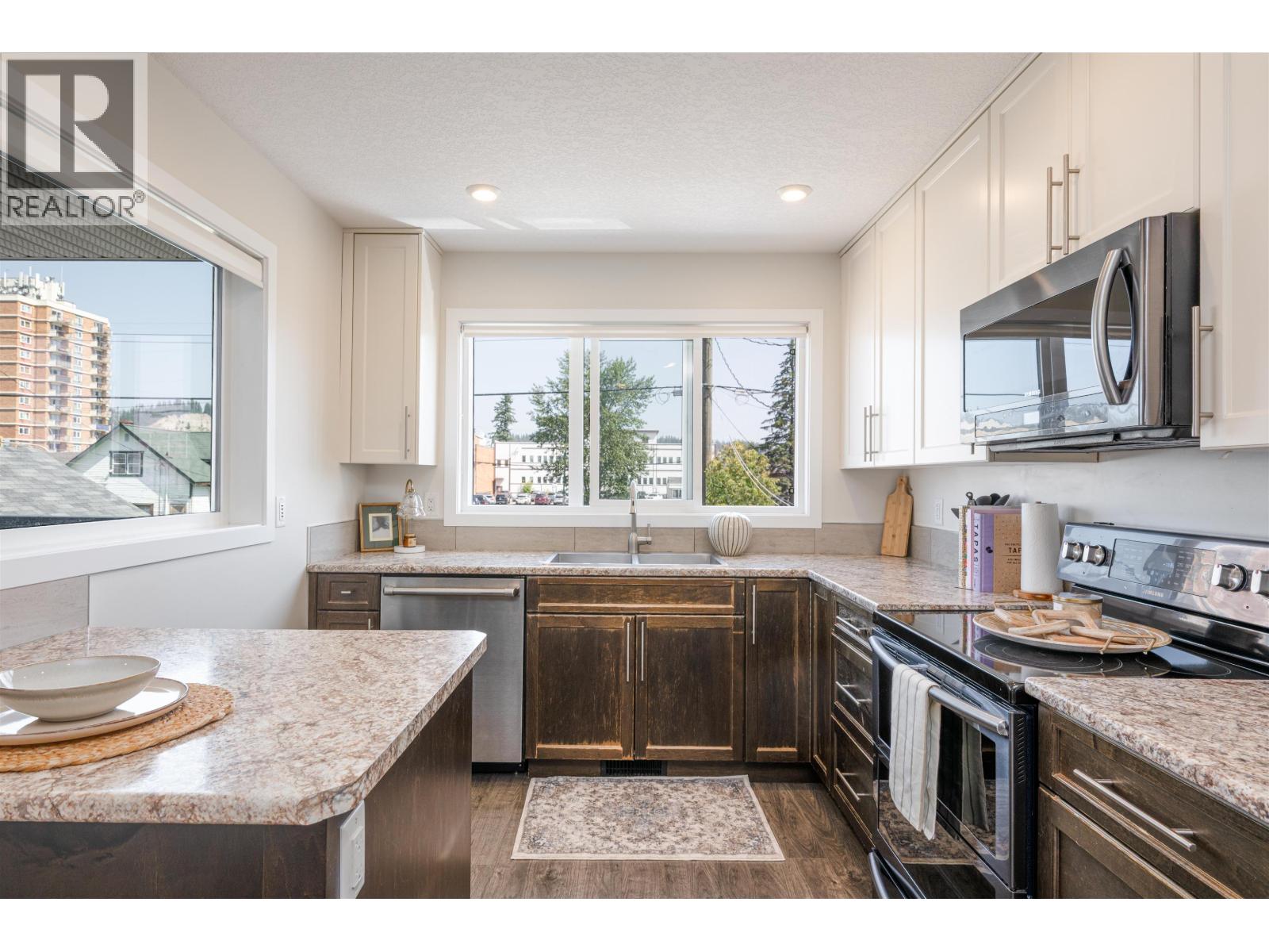 1740 5TH AVENUE - 4