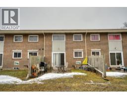 1930 Columbia Court Unit# 34, Windsor, ON N9E1B1 Photo 18