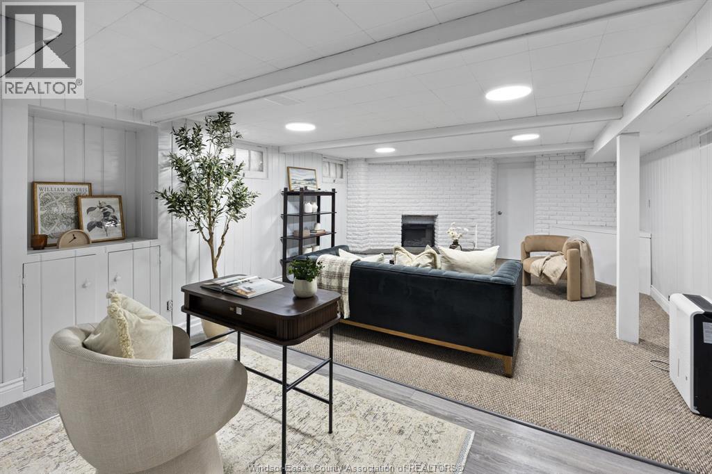 287 ISABELLE PLACE - 23