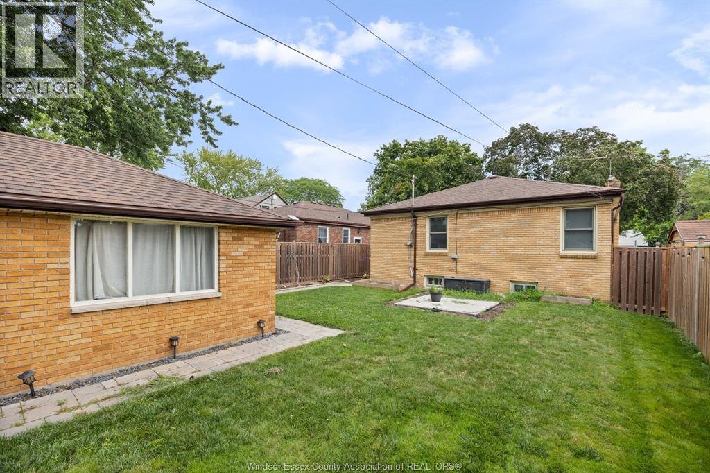287 ISABELLE PLACE - 26