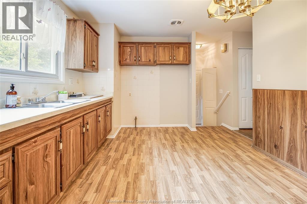 4065 WHITNEY - 18