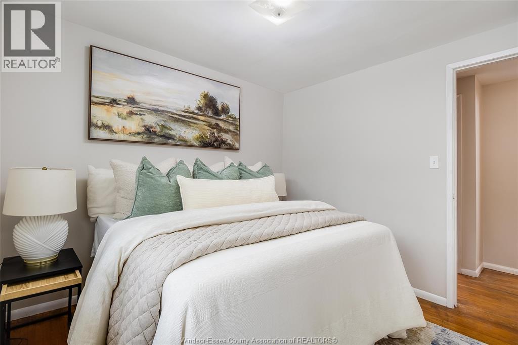 4065 WHITNEY - 26