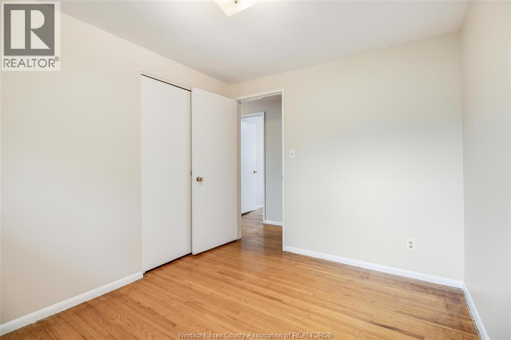 4065 WHITNEY - 29