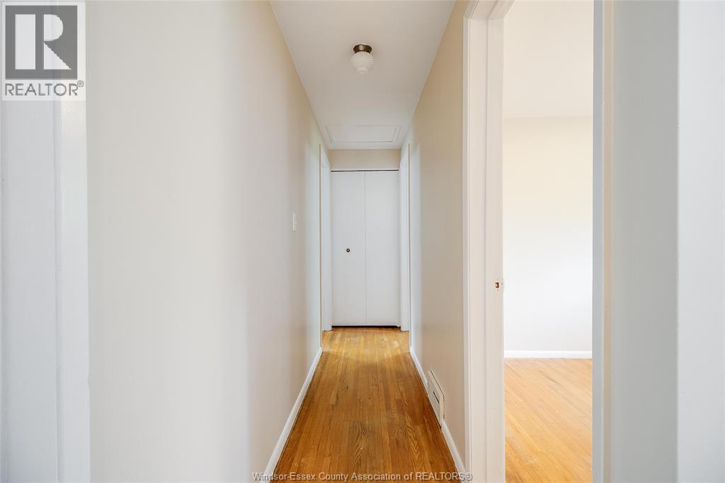 4065 WHITNEY - 30