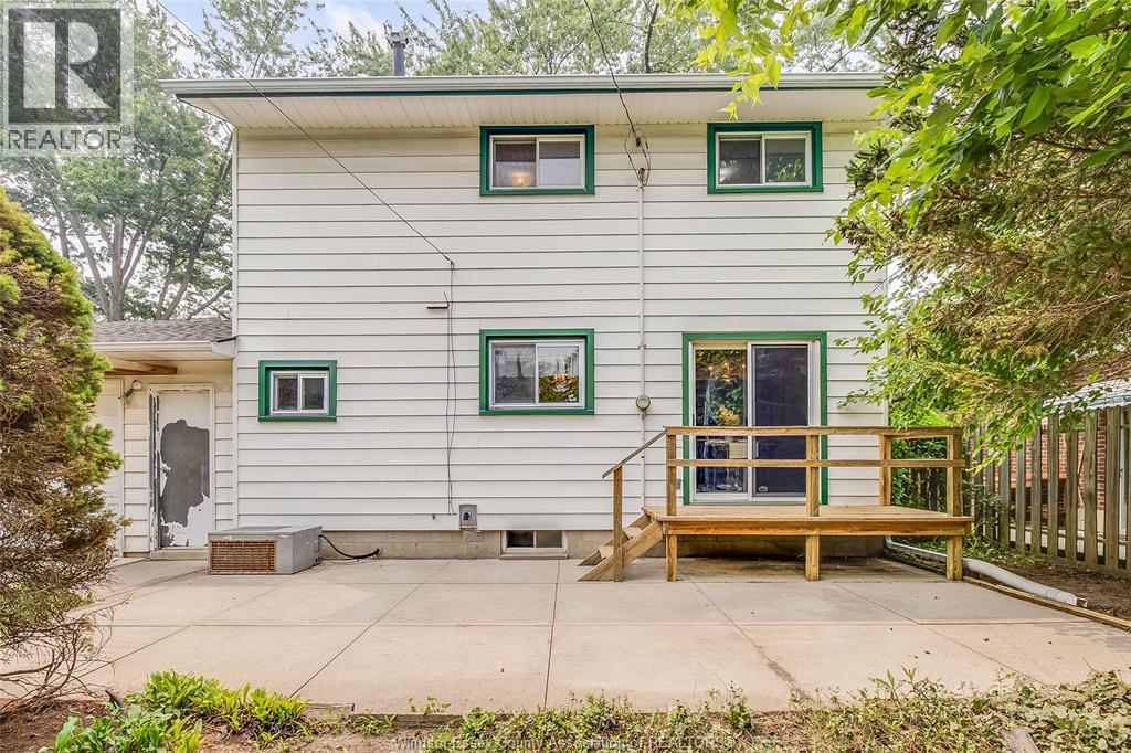 4065 WHITNEY - 38
