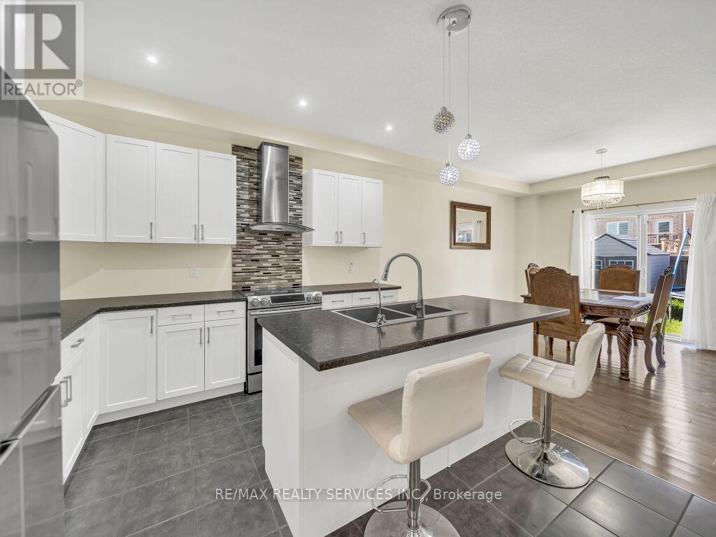 9 FITZGERALD STREET - 10