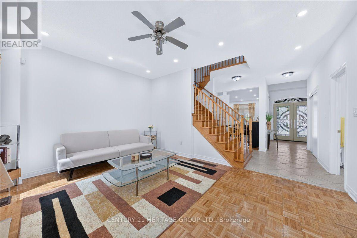 19 REYNOLDS AVENUE - 9