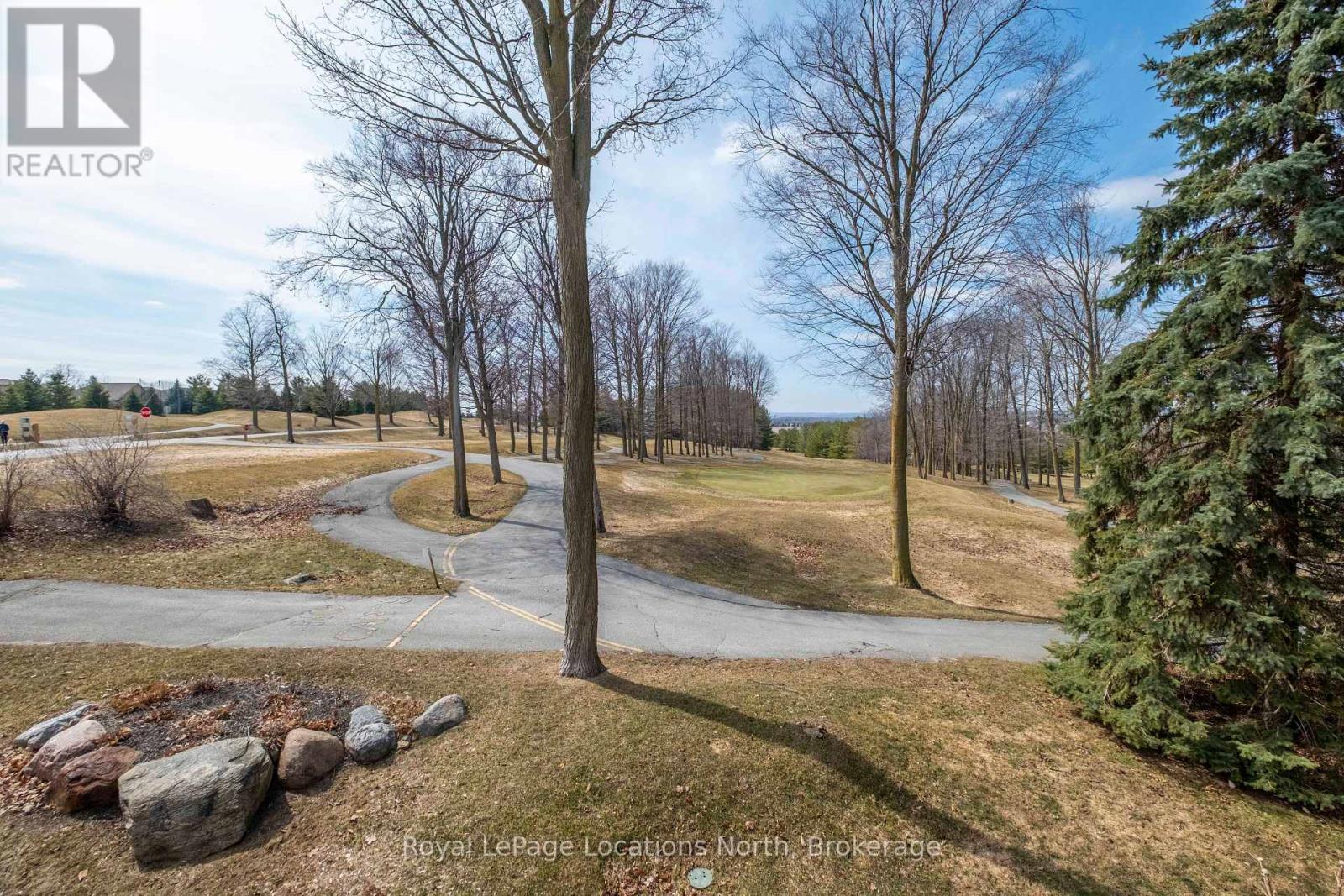 #213 4 BRIAR HILL HEIGHTS - 12